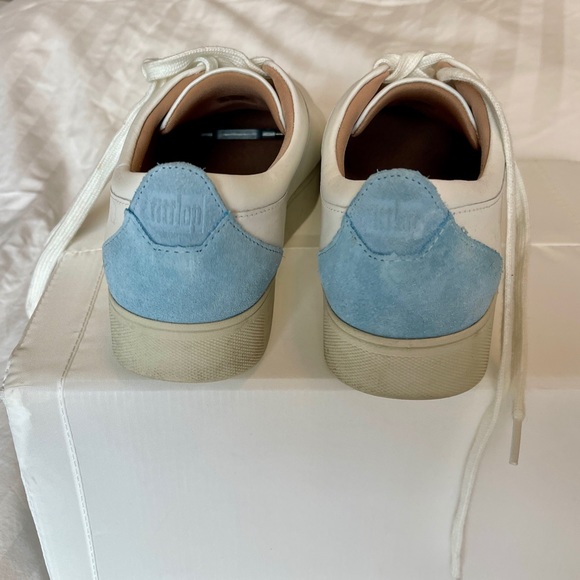 FitFlop White Leather Trainers with Blue Suede Accent Sneakers / Tennis Shoes - Picture 5 of 10